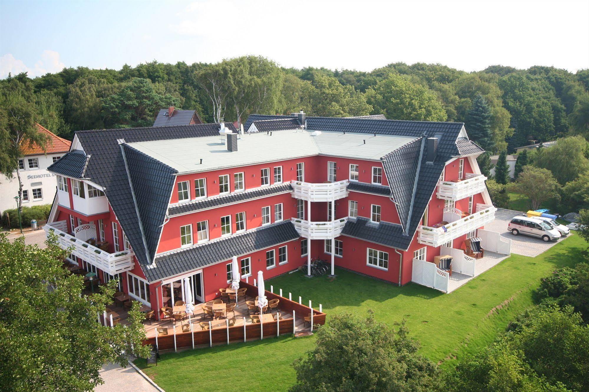 Strandhotel Deichgraf Graal-Mueritz Exteriér fotografie